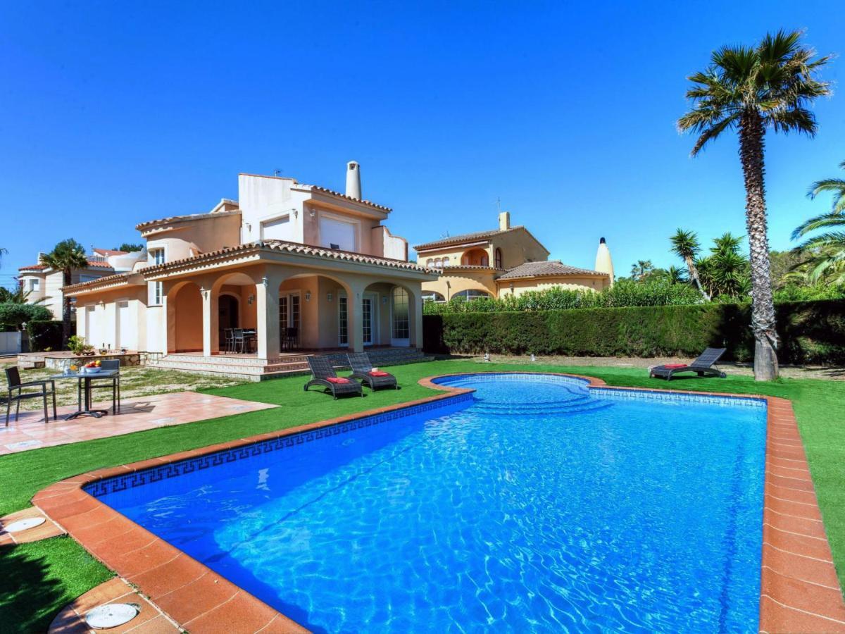 Villa Villa Caleta By Interhome Les Tres Cales Kültér fotó