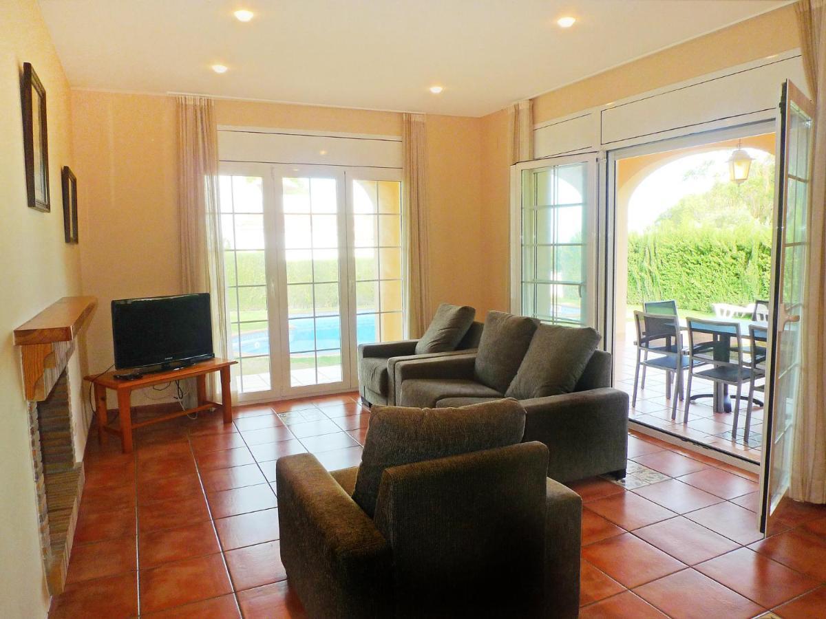Villa Villa Caleta By Interhome Les Tres Cales Kültér fotó