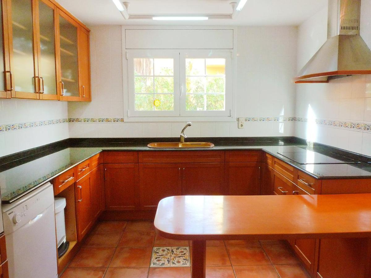 Villa Villa Caleta By Interhome Les Tres Cales Kültér fotó